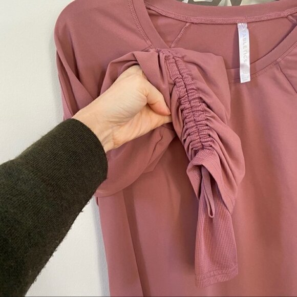 Fabletics Cashel Adjustable Top II Orchid Smoke - Picture 3 of 3